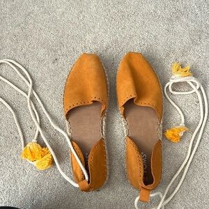 Toms espadrille sandals